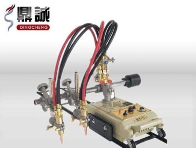 點(diǎn)擊查看詳細(xì)信息<br>標(biāo)題：雙頭多頭火焰切割機(jī) 閱讀次數(shù)：4631
