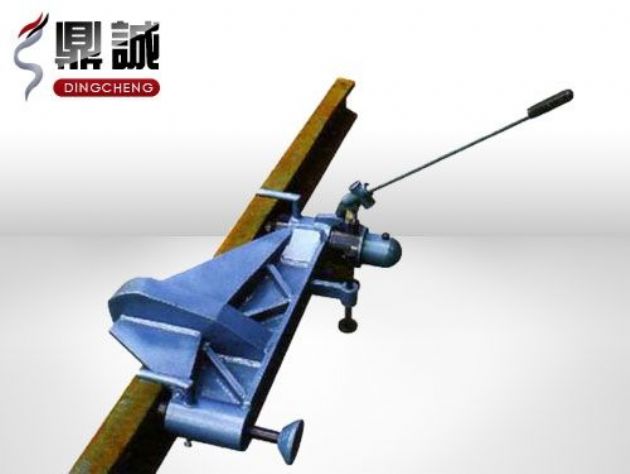 點(diǎn)擊查看詳細(xì)信息<br>標(biāo)題：水平液壓彎軌機(jī) 閱讀次數(shù)：4894