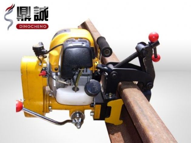 點(diǎn)擊查看詳細(xì)信息<br>標(biāo)題：內(nèi)燃鋼軌鉆孔機(jī) 閱讀次數(shù)：4747