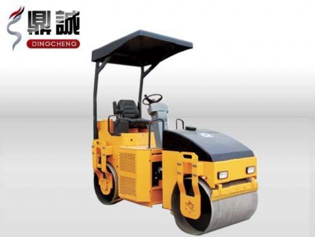 點(diǎn)擊查看詳細(xì)信息<br>標(biāo)題：3噸全液壓雙鋼輪壓路機(jī) 閱讀次數(shù)：13489