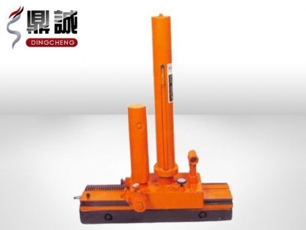 點(diǎn)擊查看詳細(xì)信息<br>標(biāo)題：機(jī)車(chē)落軌復(fù)位機(jī) 閱讀次數(shù)：4854